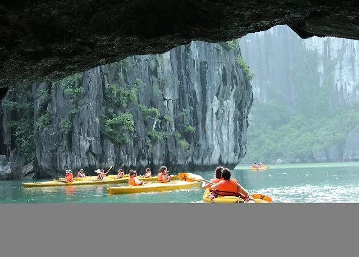 Victory Cruise  Hạ Long