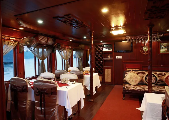 Victory Cruise Hạ Long