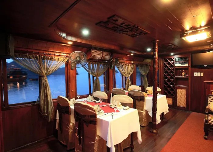  Victory Cruise Hạ Long